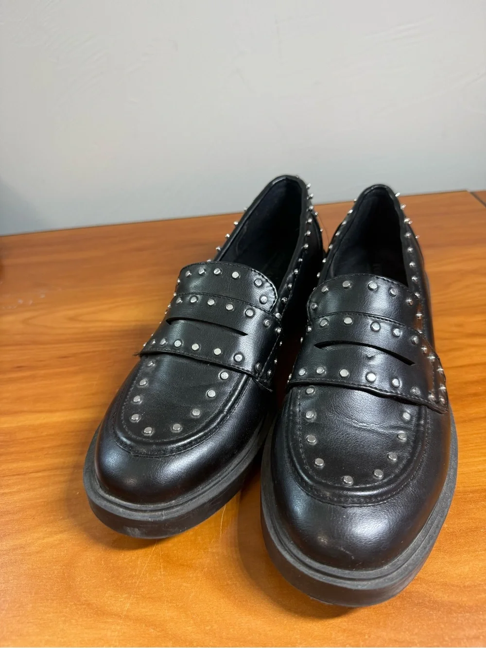 Portland‎ Boot Company Black Leather Penny Loafer Studded Black Dark Academia 8